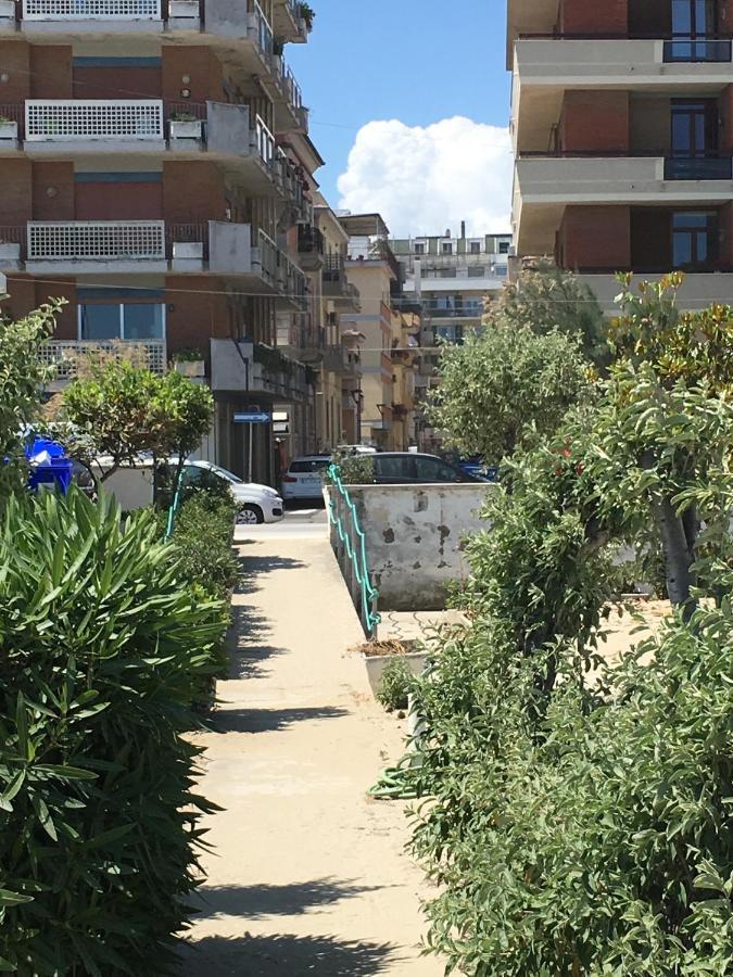 Marco Holiday Apartment Pescara Ngoại thất bức ảnh